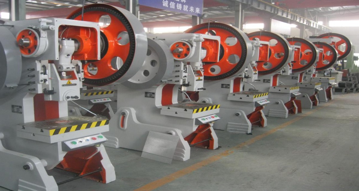 如何减少冲床震动?