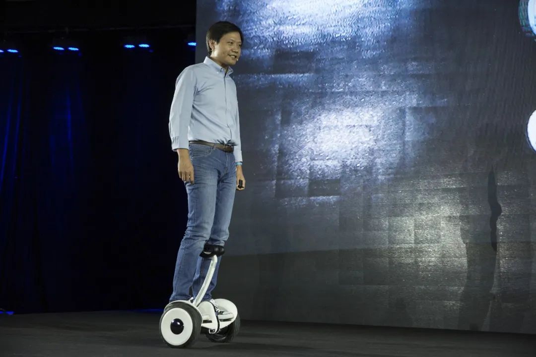 雅迪用什么超越了曾经的老大爱玛,小牛爱玛绿源雅迪哪个性价比最高