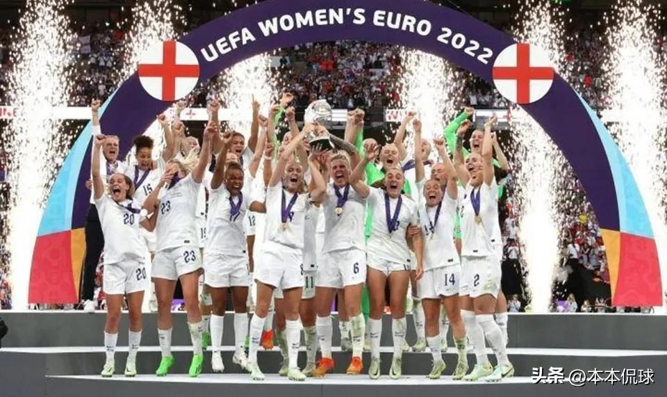 英格兰女足遗憾,中国女足与英格兰男足比赛