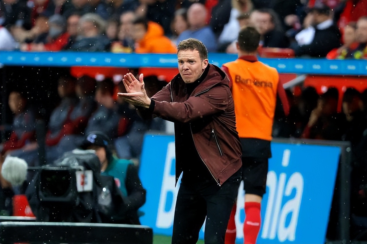 拜仁遭门兴逆转,门兴vs拜仁裁判