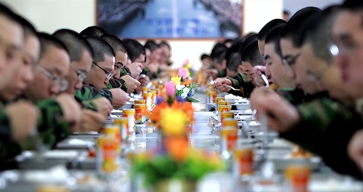 在韩国当兵有多惨,在韩国当兵惨吗