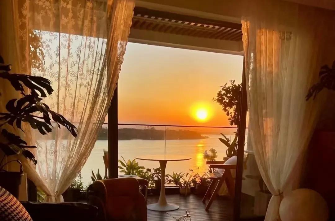 白天没精神晚上睡不着是什么原因,半夜很精神睡不着怎么办