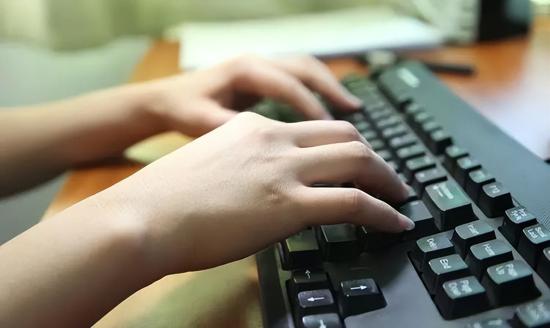 85岁关节疼痛针灸治疗有用吗,手关节处疼痛针灸