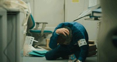 全网追着骂！网飞史上最大尺度，打一星冤了…