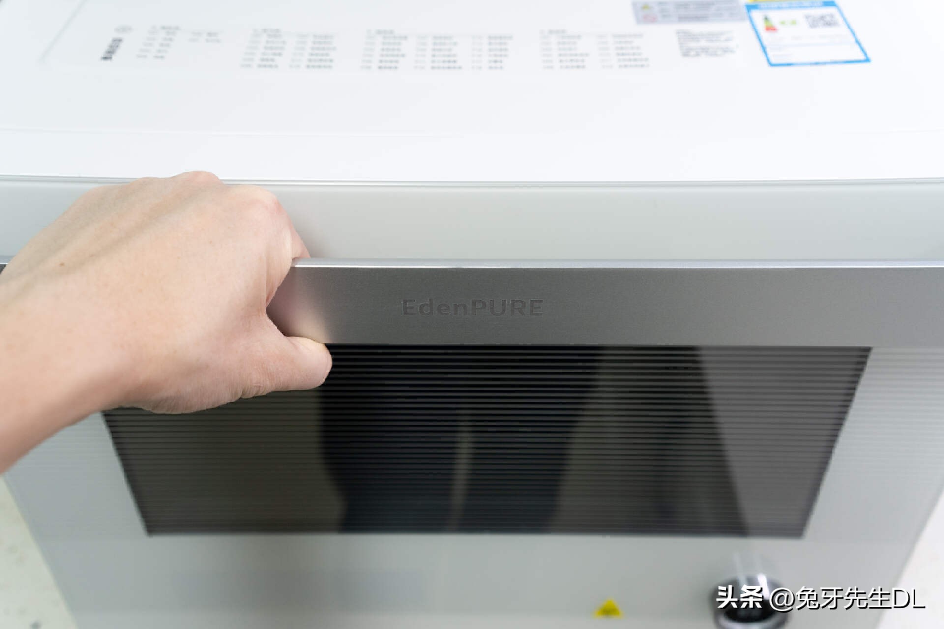 让家里劳动者解放双手，拥有这些实用的小家电将大幅提高生活品质