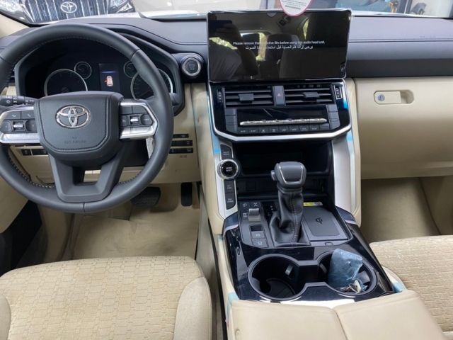 丰田酷路泽LC3300柴油版,天津港酷路泽3300柴油版报价