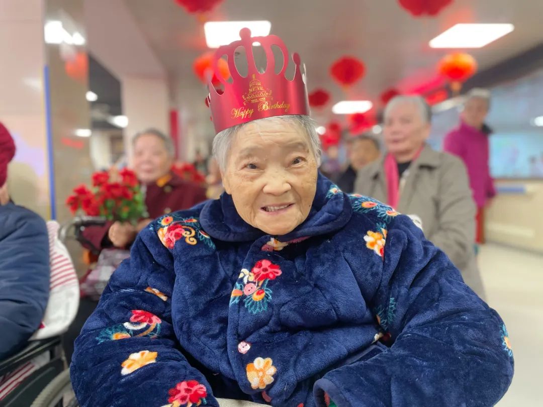 福享天年！我和春天有个生日会！