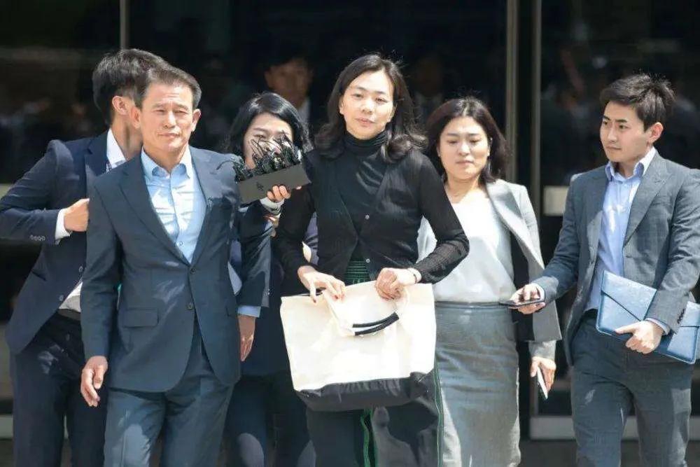 閫煎仠椋炴満鍚庣画,閫煎仠椋炴満