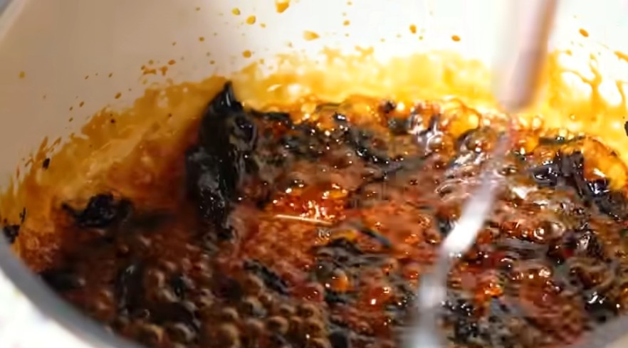 冬天里的第一杯自制焦糖奶茶,自制焦糖奶茶简单又好喝