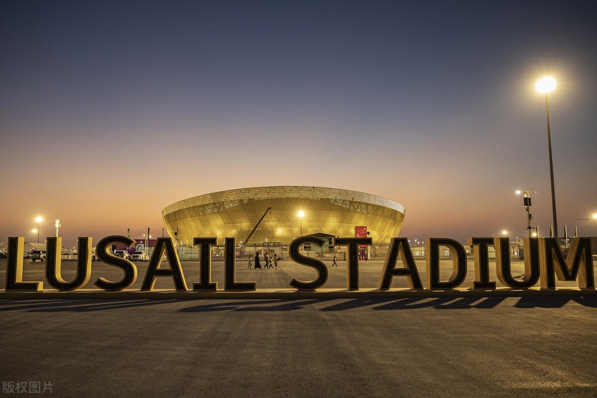 葡萄牙对瑞士c罗帽子戏法,葡萄牙6比1瑞士c罗替补球迷