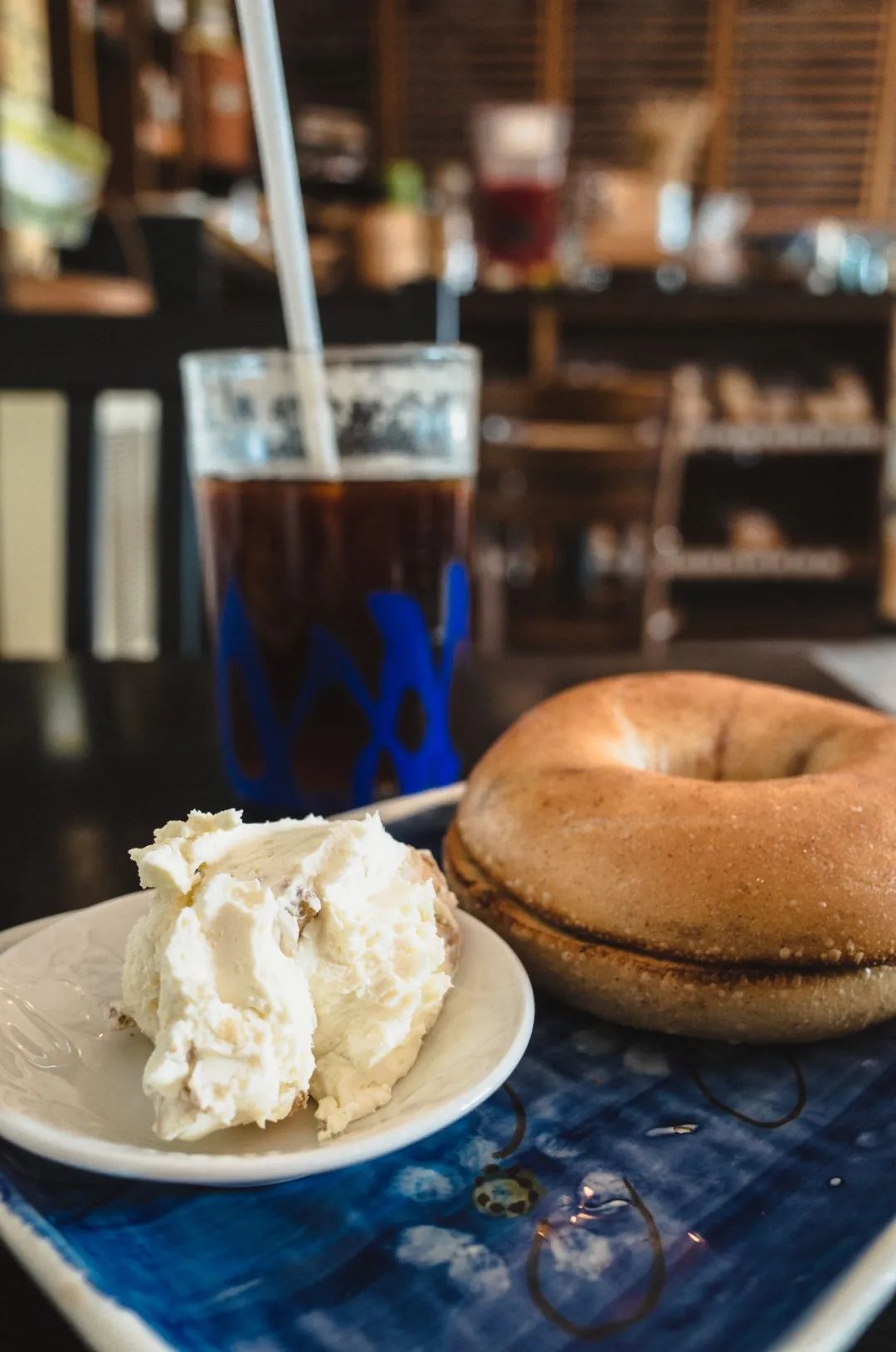 年轻人争相打卡的网红店,隐藏在菜市场中的网红店