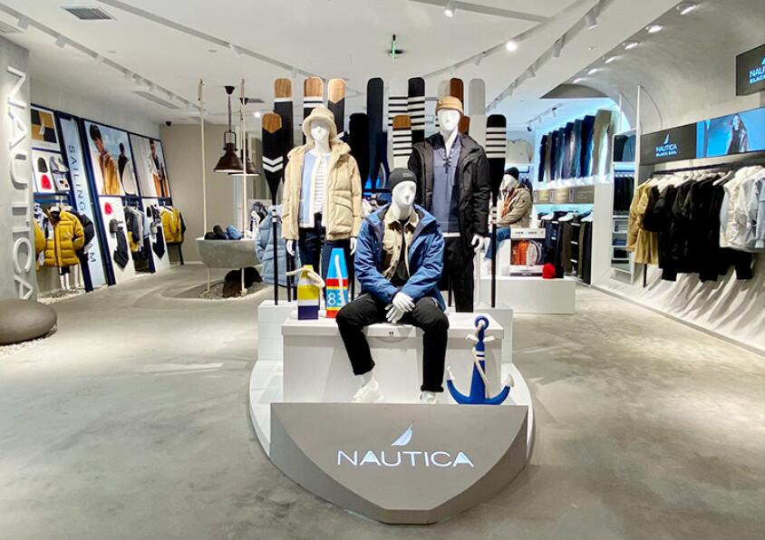 南京德基一期到二期怎么走,南京德基有多少个品牌