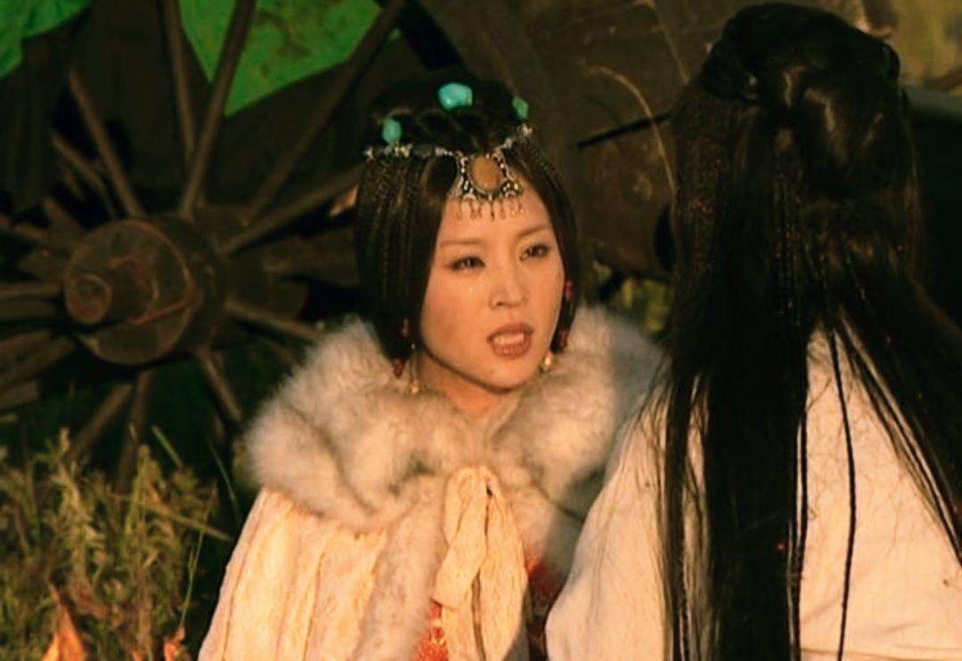 康熙最宠爱的女儿墓葬被掘始末 (康熙最宠的女儿穿龙袍下葬)