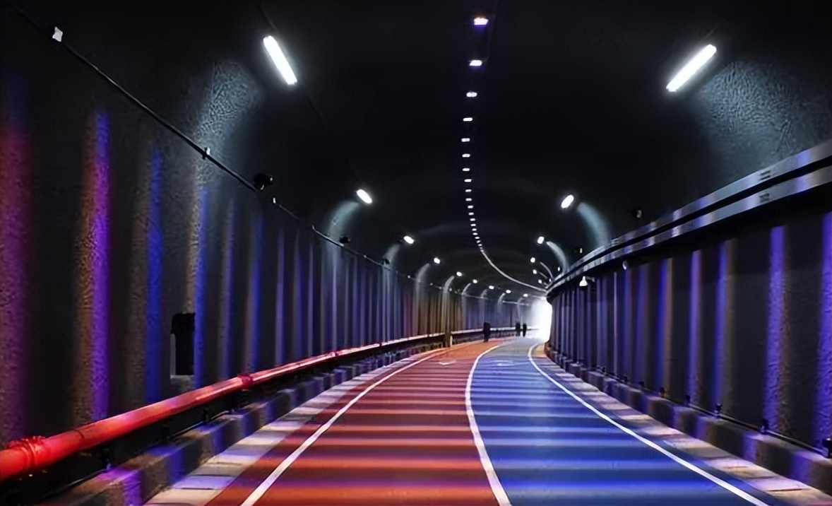 久违了球场足球,大田湾体育场多少钱