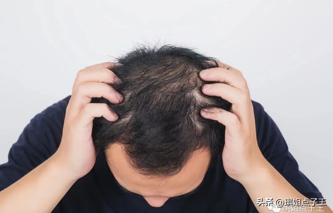 #男怕摸顶，女怕摸中啥意思#,女怕摸腮男怕摸脸吗