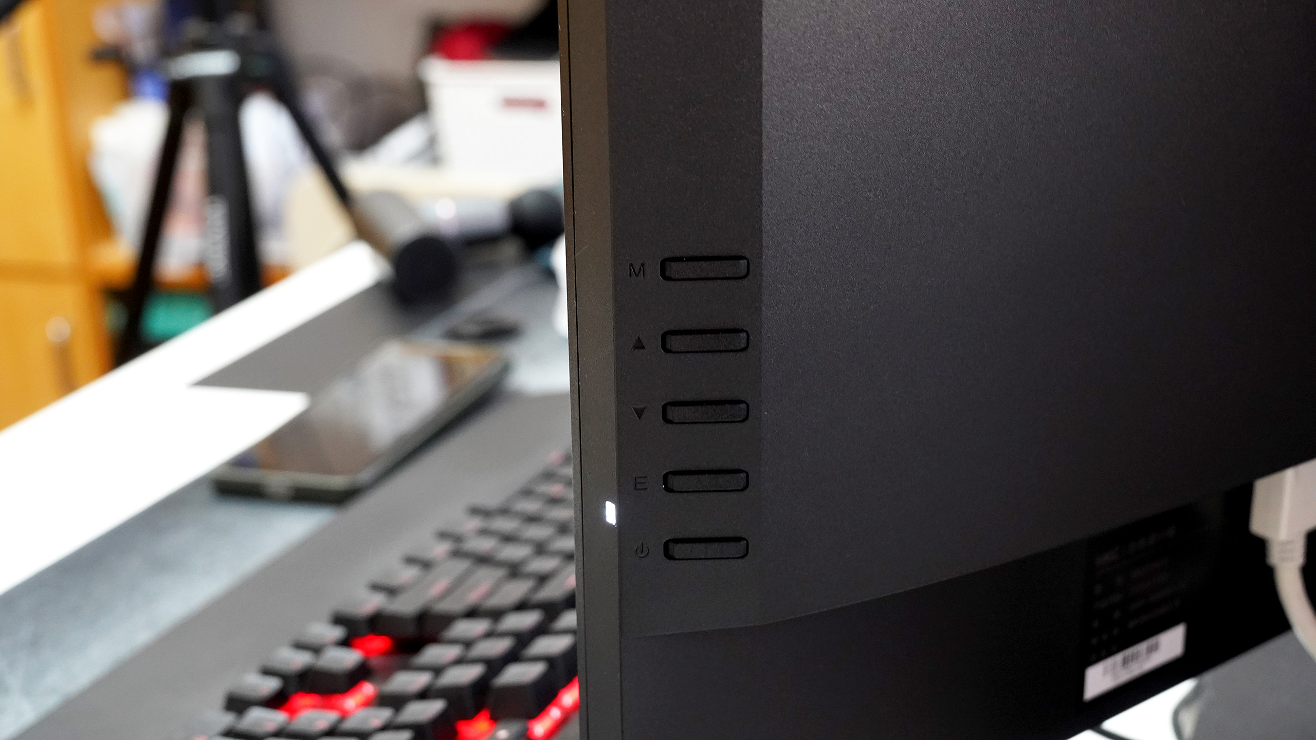 hkc显示器p272upro,hkcs24pro显示器测评