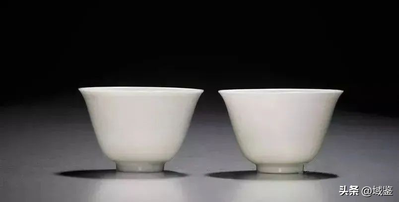 疯狂的杯子：拍卖场上的“绝对王者”，分分钟百千万