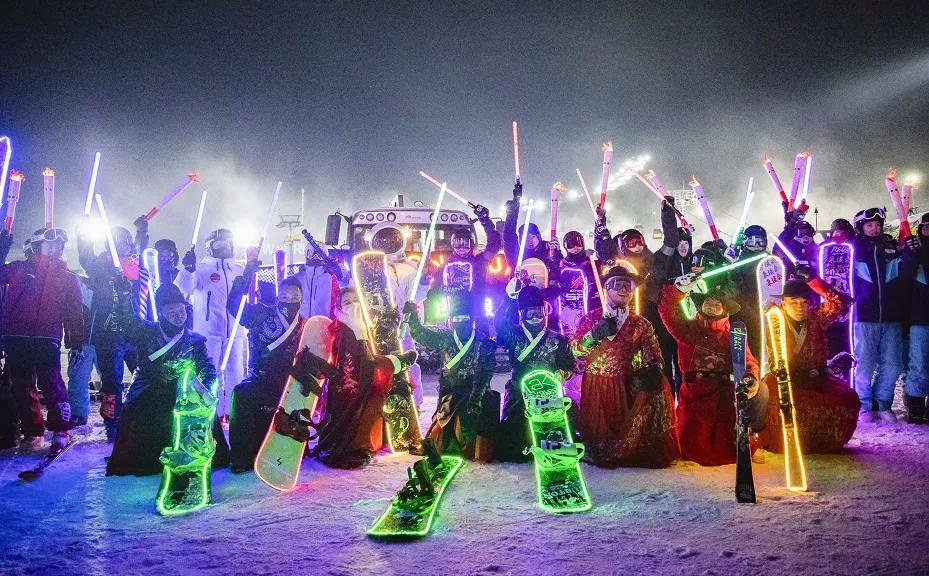 松花湖户外探索滑雪之旅,松花湖冬季游玩攻略