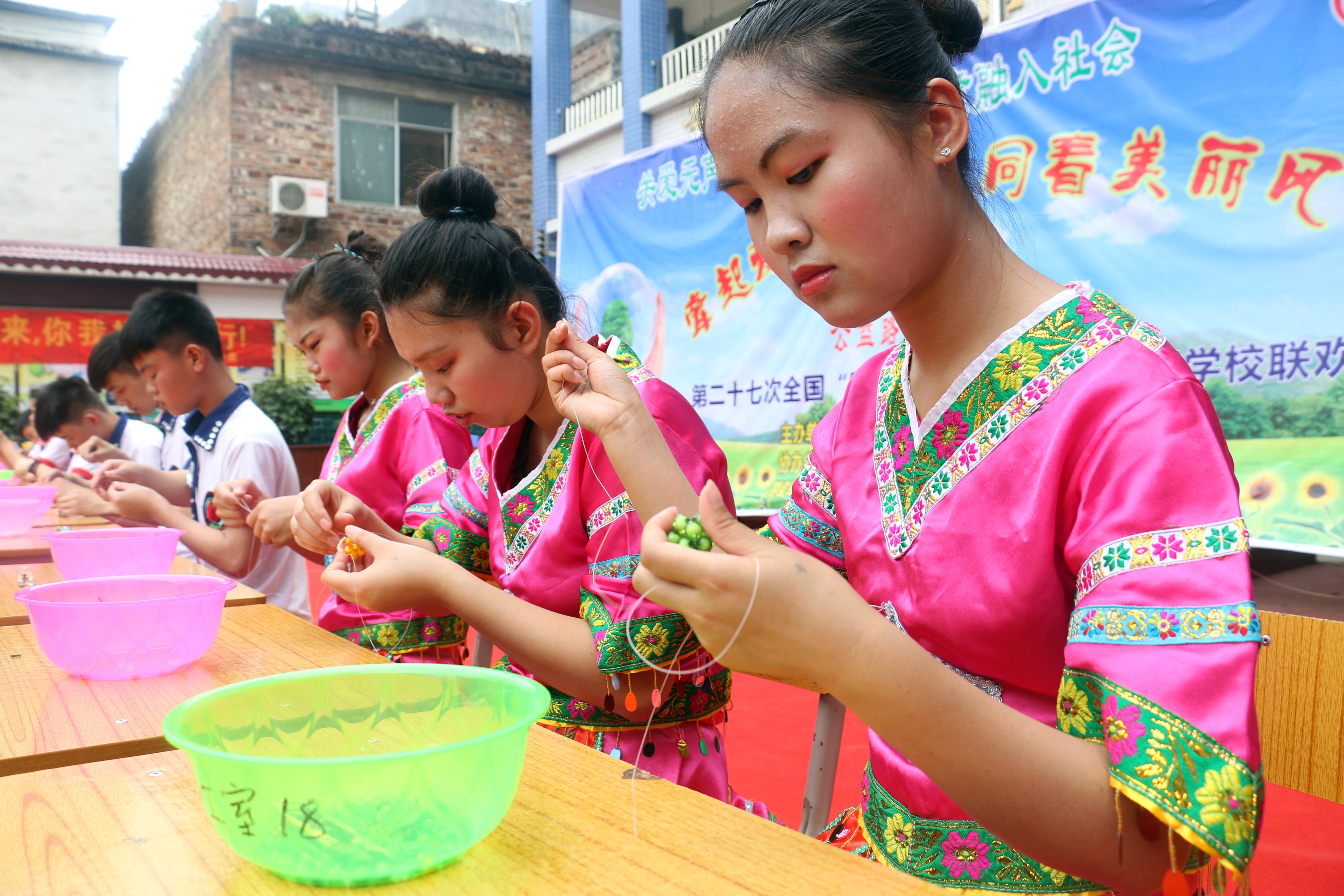 五育并举迎新春,五育并举全面成长促发展
