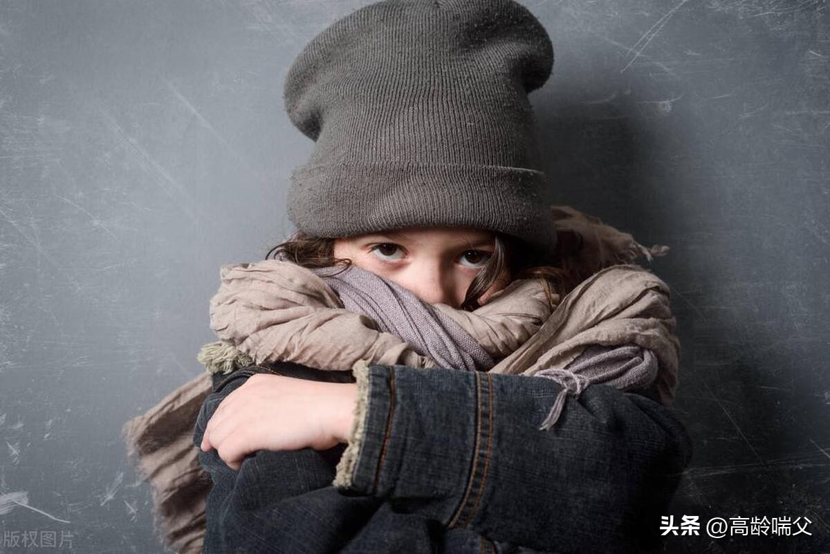 从小缺爱的男人长大后的特征,长期缺爱的三大特征