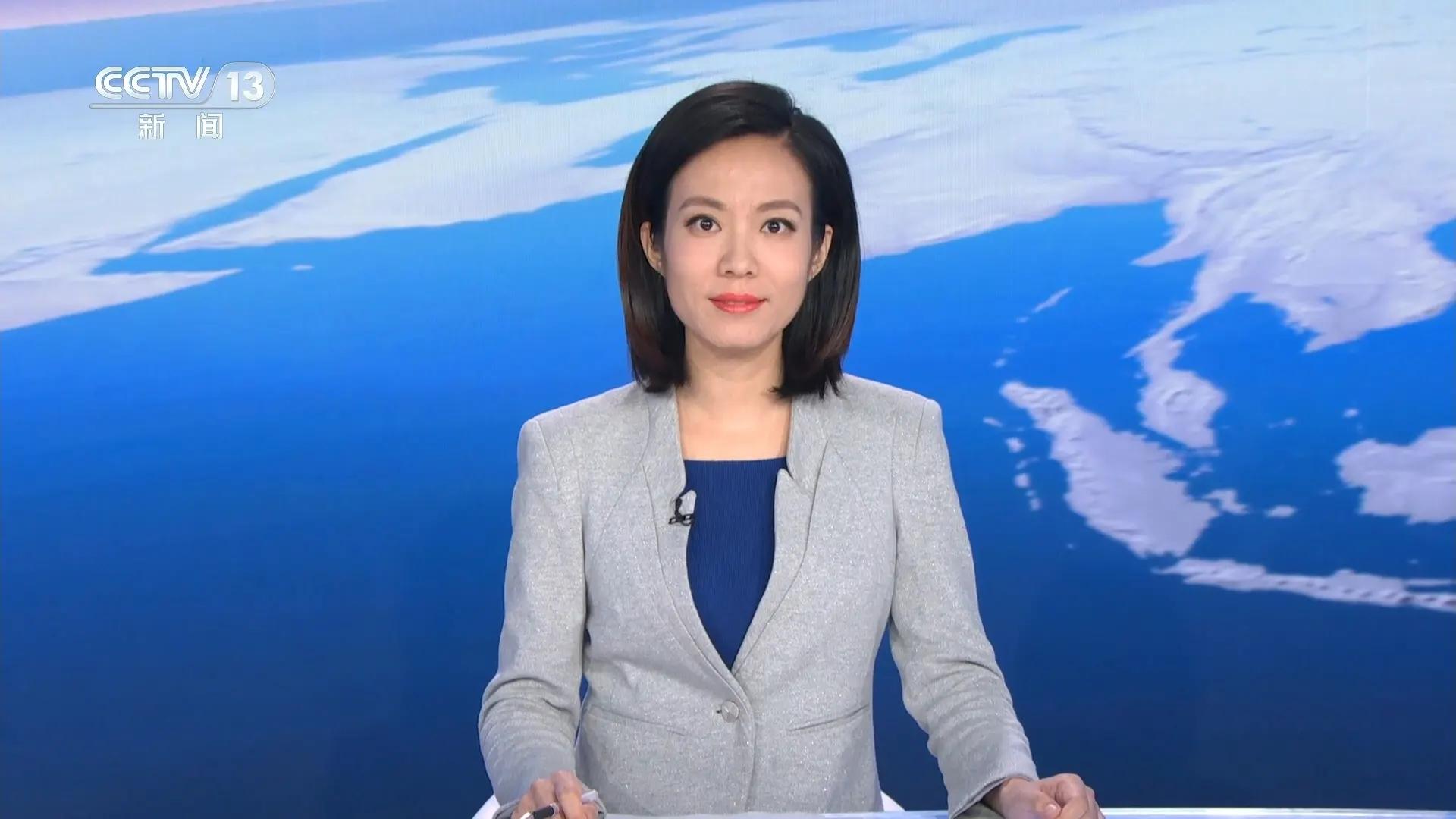 央视主播宝晓峰的老公,宝晓峰央视主持人简介