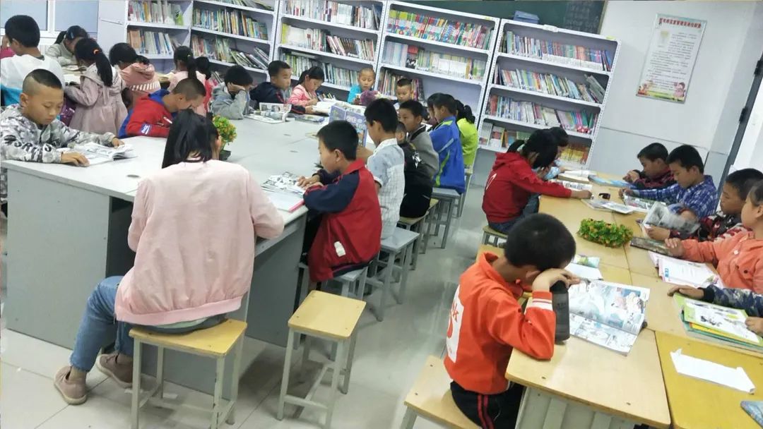 渭南白水许道小学校长刘永勤:让阅读之光照亮农村留守孩子的心