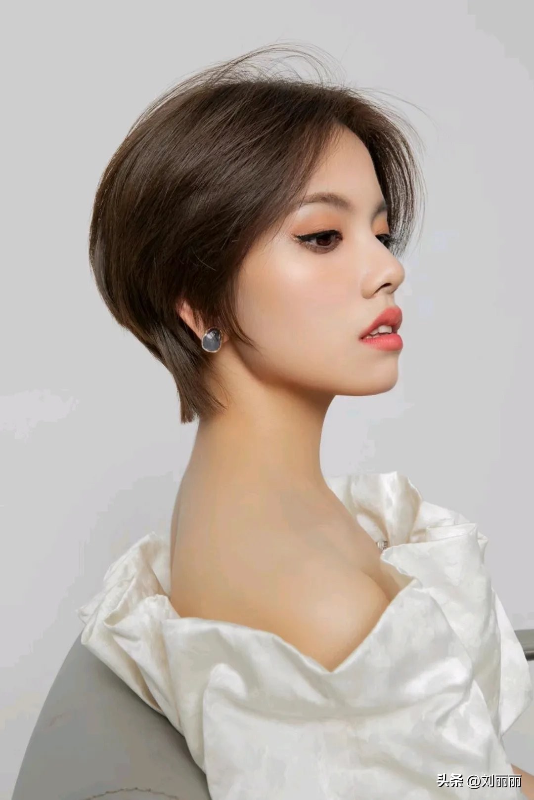 2023年最流行的发型年轻时尚,最新发型女2023流行发型