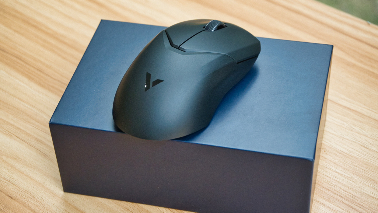 雷柏游戏鼠标v29和v25区别,雷柏VT9pro双模无线游戏鼠标评测