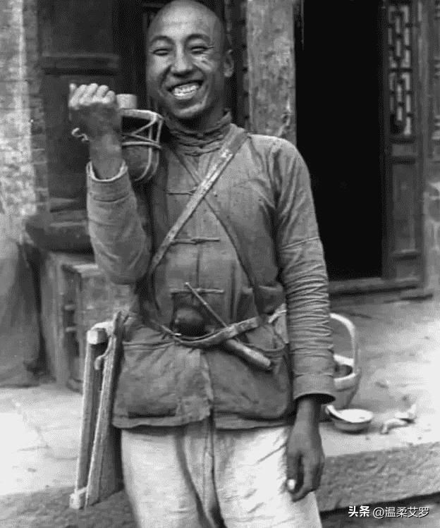 【晚清*楼青**秘影】*楼青**女丰乳肥臀，媚态撩人，风情尽显！