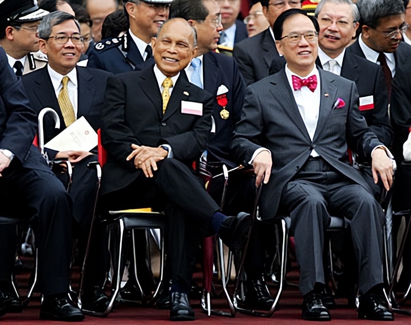 霍英东:从水上人到红顶巨贾的传奇一生