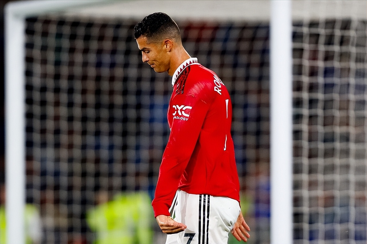 破荒可喜又可悲！C罗的最佳定位只能是“板凳匪徒”了？