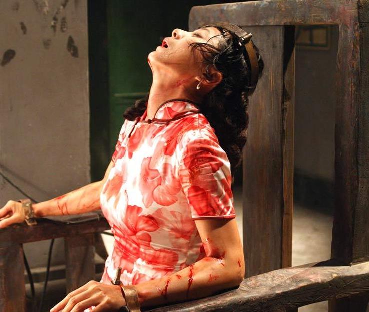 戴笠发明一种刑具，让日本女特务双腿发软，宋美龄却大呼过瘾