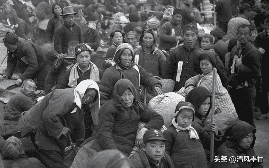 老照片晚清的小姐,晚清老照片名妓貌美如花