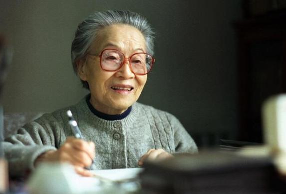 杨绛一个女人的最高级的活法,杨绛人各有各的活法的名言