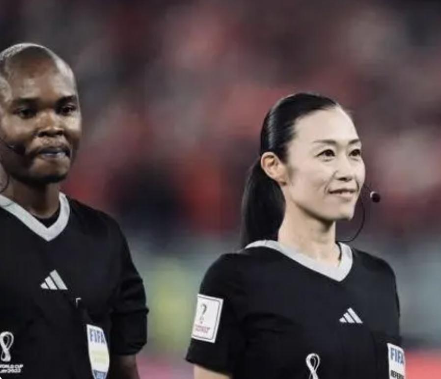 女性裁判十大美女,世界杯首位6个女裁判