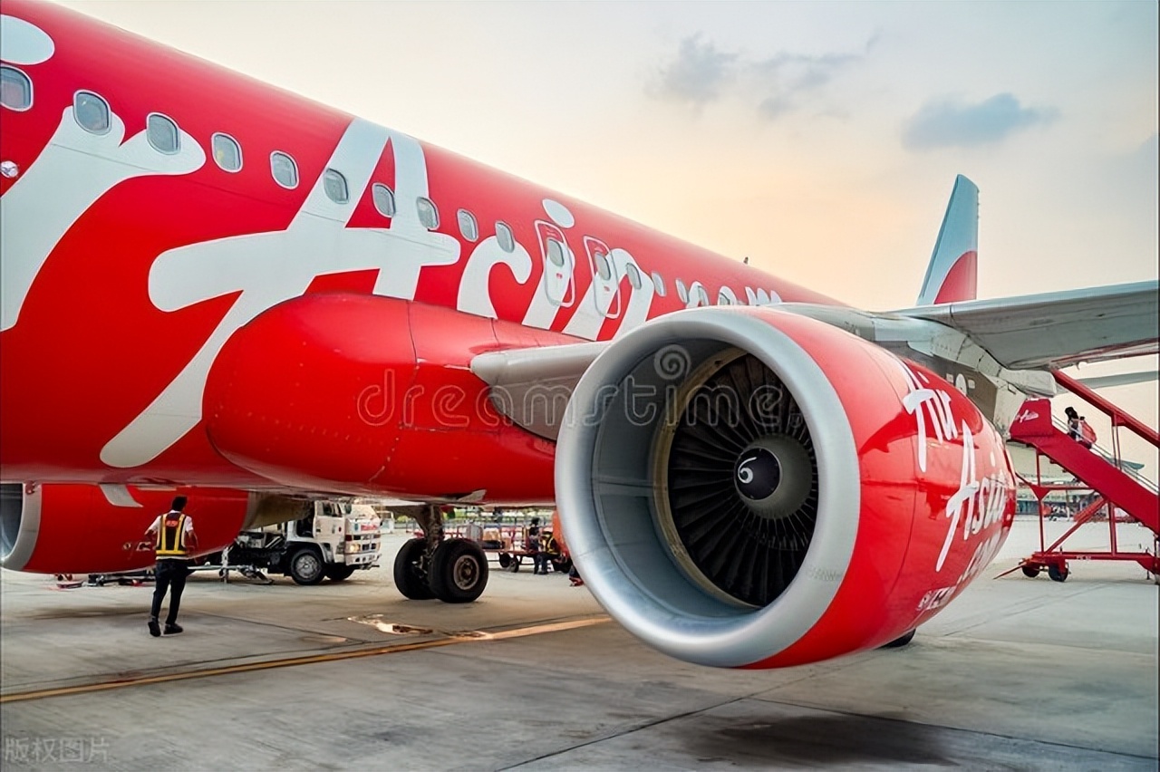 亚航延误责任,亚航延误事件是谁的错