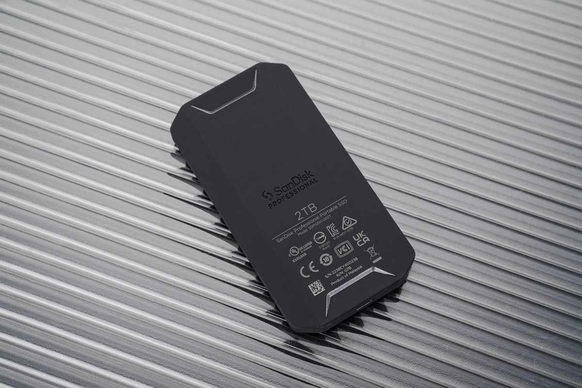 闪迪nvme固态硬盘测评,闪迪大师prog40和极客