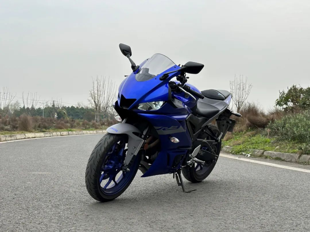 雅马哈yzf-r25测评老款,雅马哈推荐yzf-r6