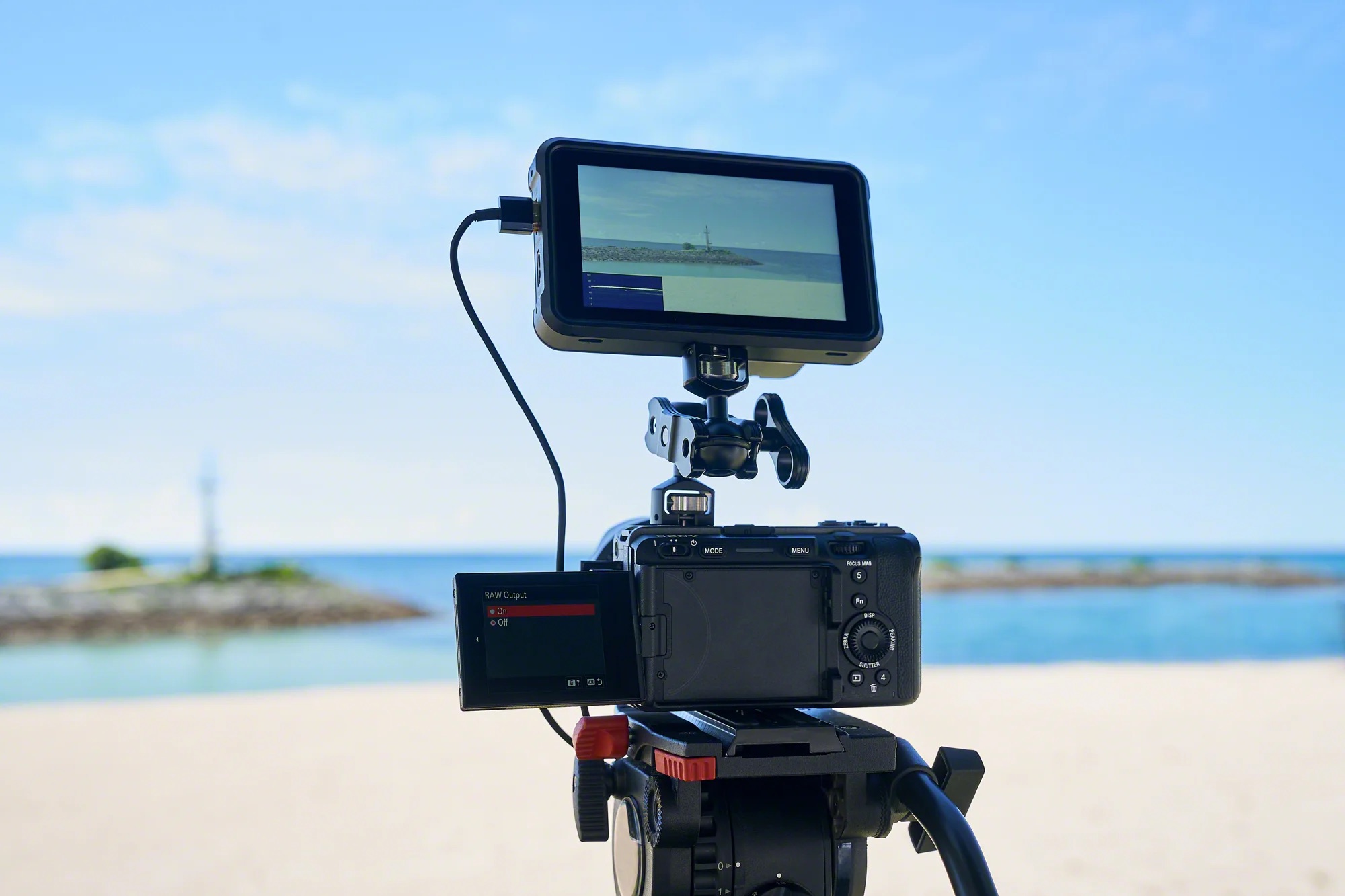 仅售14000元索尼FX30旗舰摄影机首发