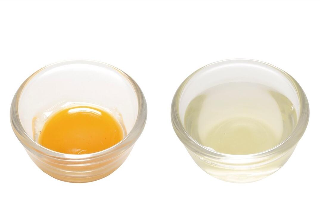 鞋子上的污渍总洗不掉?学会了这3招,从此不去洗鞋店花冤枉钱