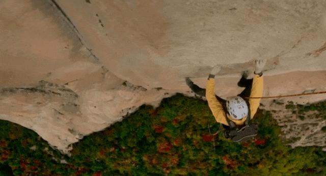 央视批评甜宠剧对应片段,央视批评甜宠剧原文