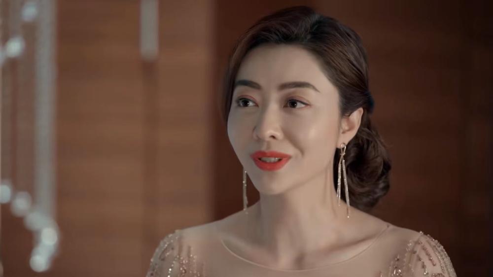 熊黛林拜金,熊黛林上位