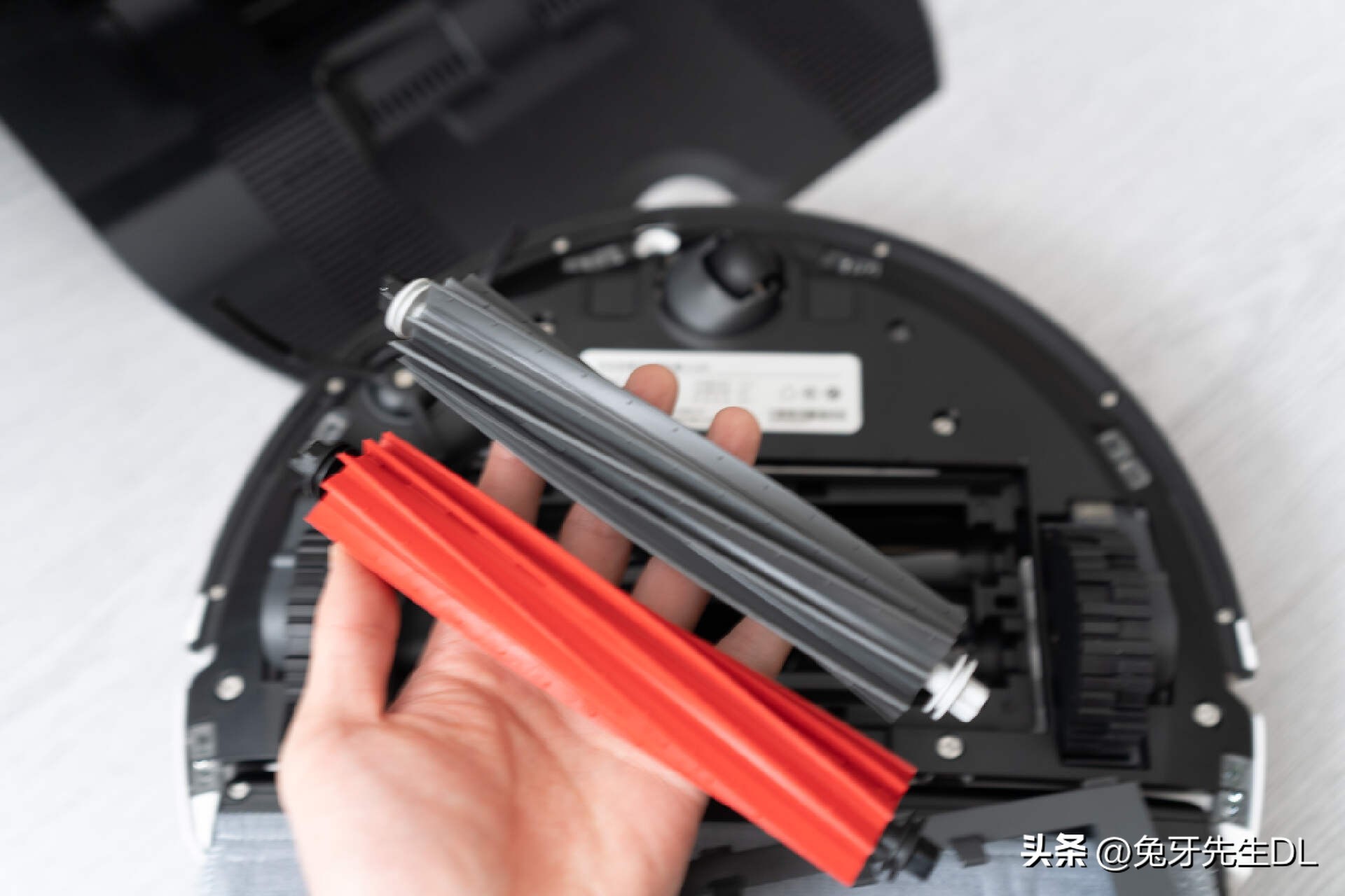 让家里劳动者解放双手，拥有这些实用的小家电将大幅提高生活品质