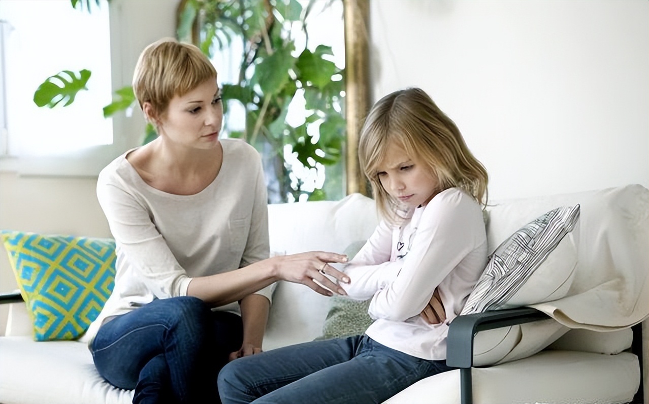 教师介入幼儿同伴冲突的方法,幼儿发生冲突时教师怎样正确引导