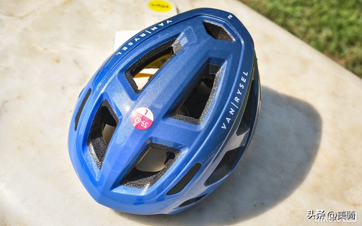 高性价比国产摩托头盔,500头盔推荐夏季