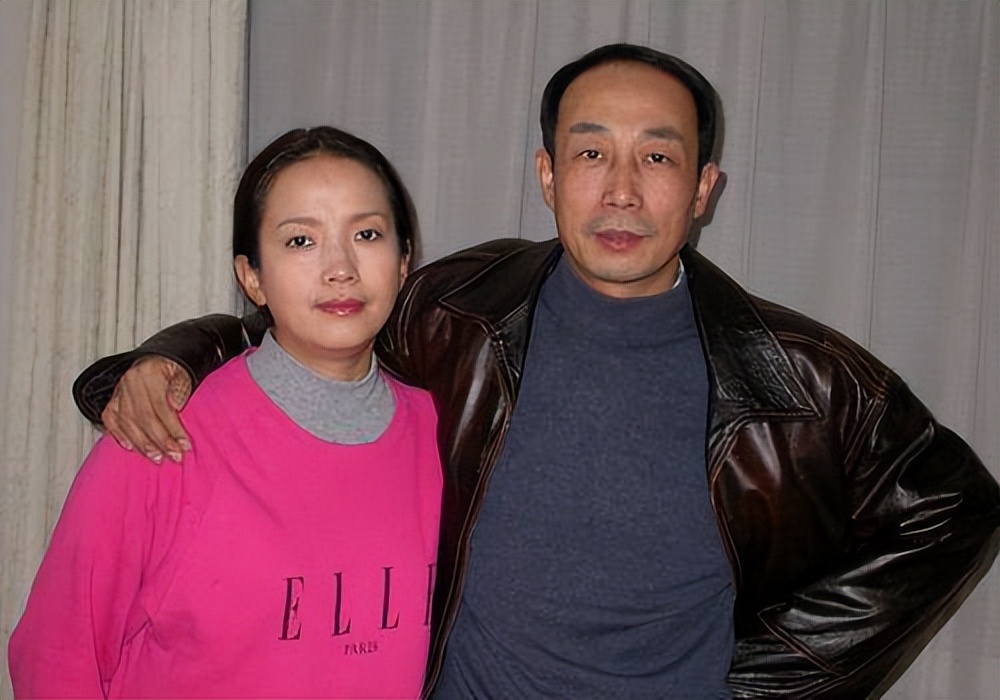 娱乐圈10对恩爱夫妻离婚,娱乐圈十对明星夫妻离婚的原因