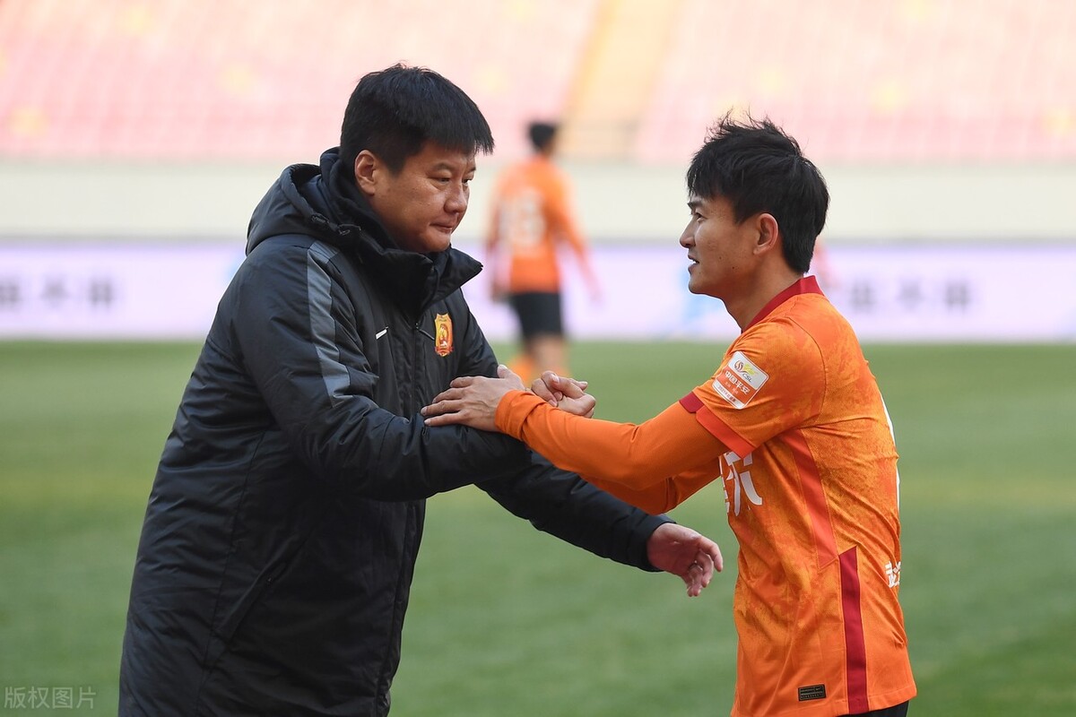 李金羽打李铁是真的吗,李金羽李铁国家队