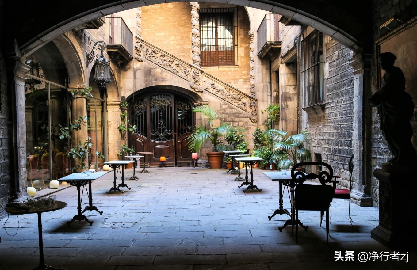 冬日暖阳拔“牙”记（34）巴塞罗那：高迪打造的欧洲之花（上）