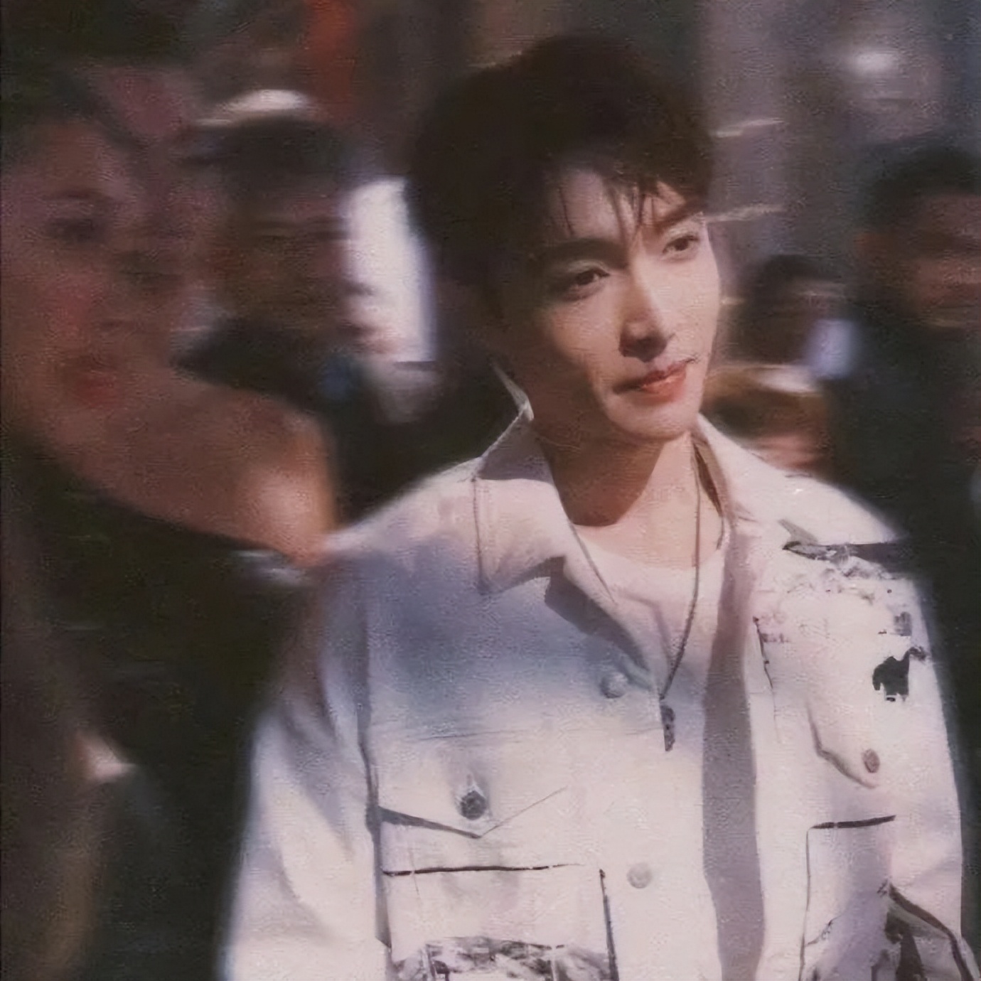 女生头像霸气高冷氛围感,仙气女头像真人氛围感超强