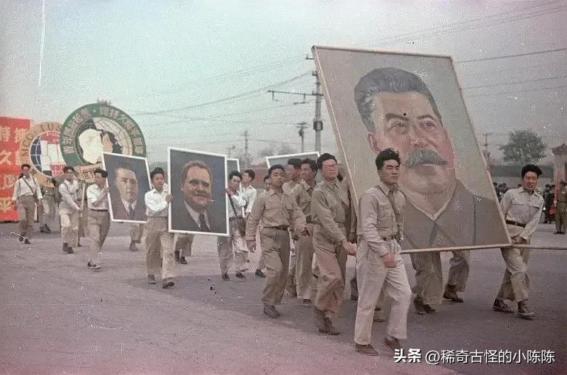 1949年开国大典高清彩色老照片,1949年开国大典珍贵彩色影像